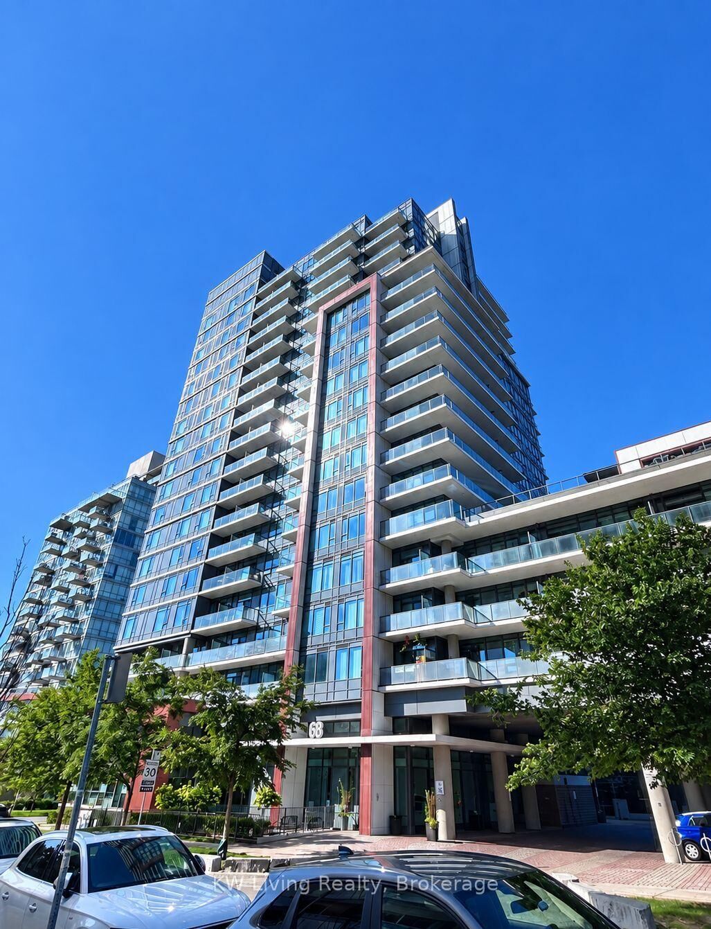 Property Photo:  68 Canterbury Place 1108  ON M2N 0H8 