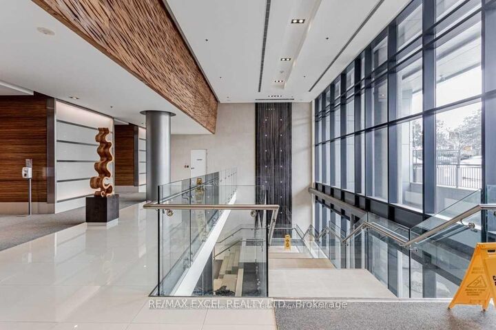 Property Photo:  2885 Bayview Avenue 1126  ON M2K 0A3 