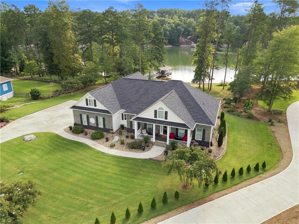 Property Photo: 431 Natures View Drive SC 29676