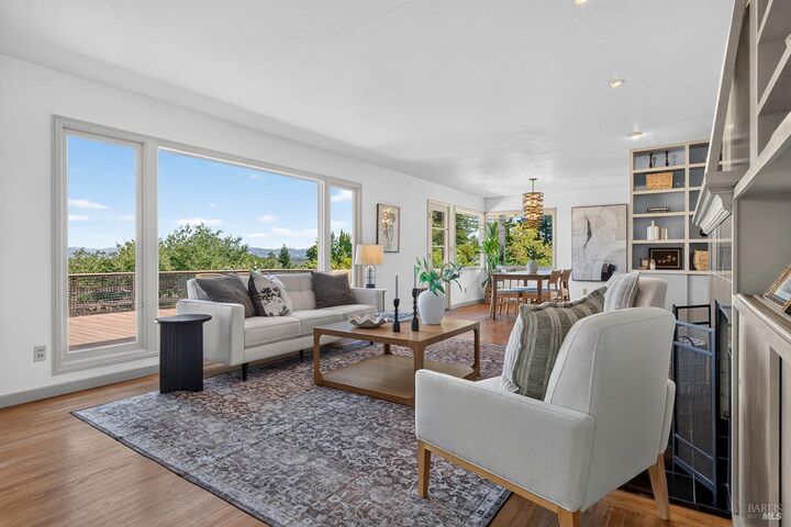 Property Photo: 7180 Evan Avenue CA 95472