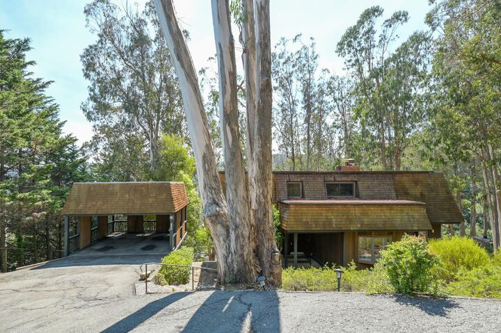 Property Photo:  1008 Erica Road  CA 94941 