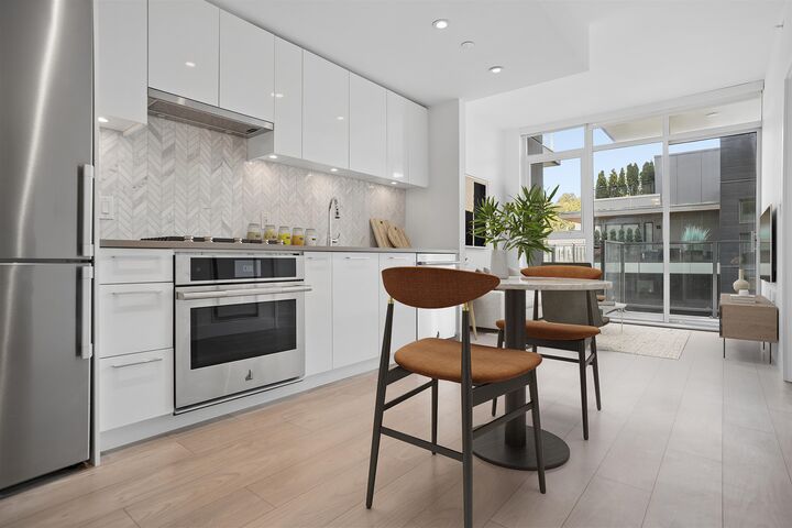 Property Photo:  3581 E Kent Avenue North 602  BC V5S 0H6 