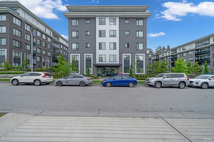 Property Photo:  15825 85 Avenue 302  BC V4N 6W9 