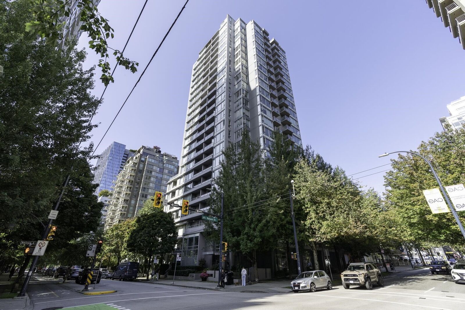 Property Photo:  1001 Richards Street 1702  BC V6B 1J6 