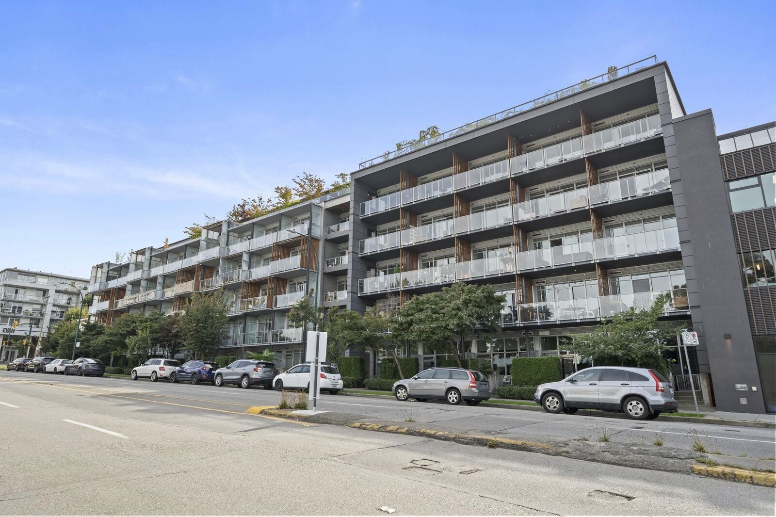 Property Photo: 256 E 2nd Avenue 413 BC V5T 0A7