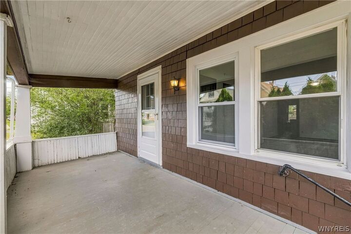 Property Photo:  115 Roesch Avenue  NY 14207 