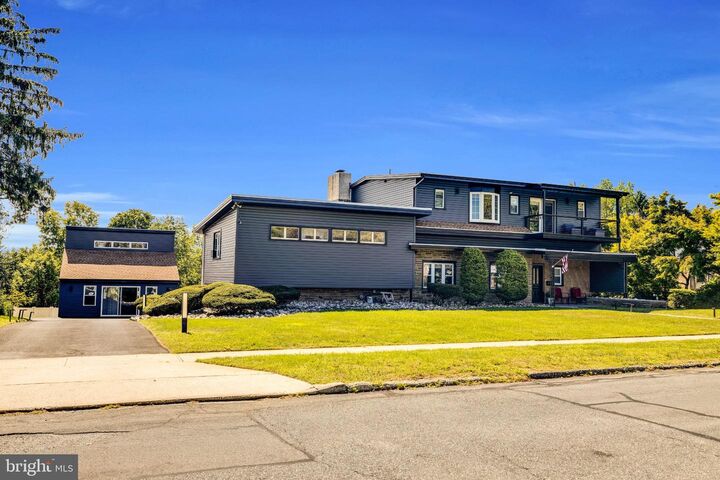 Property Photo: 106 Grandview Boulevard PA 19609