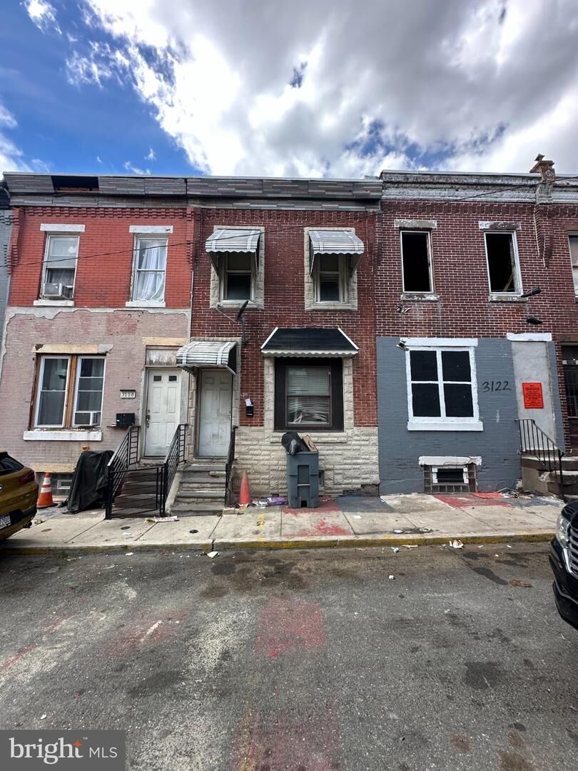 Property Photo: 3120 Weymouth Street PA 19134
