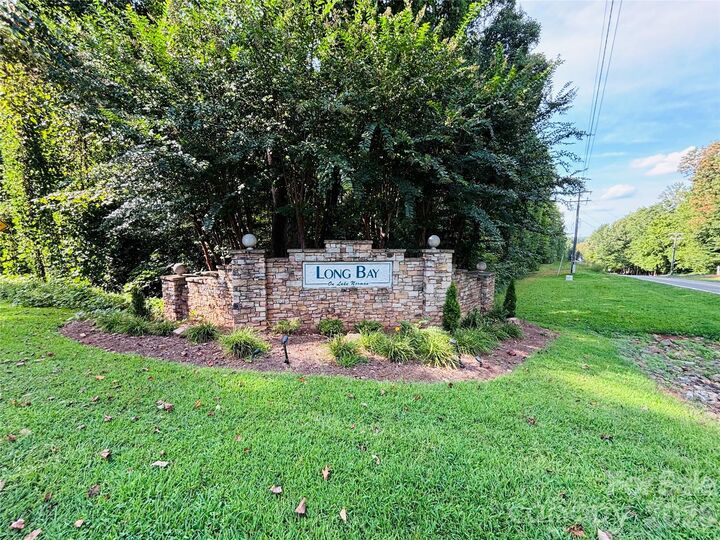 Property Photo:  7877 Long Bay Parkway  NC 28609 