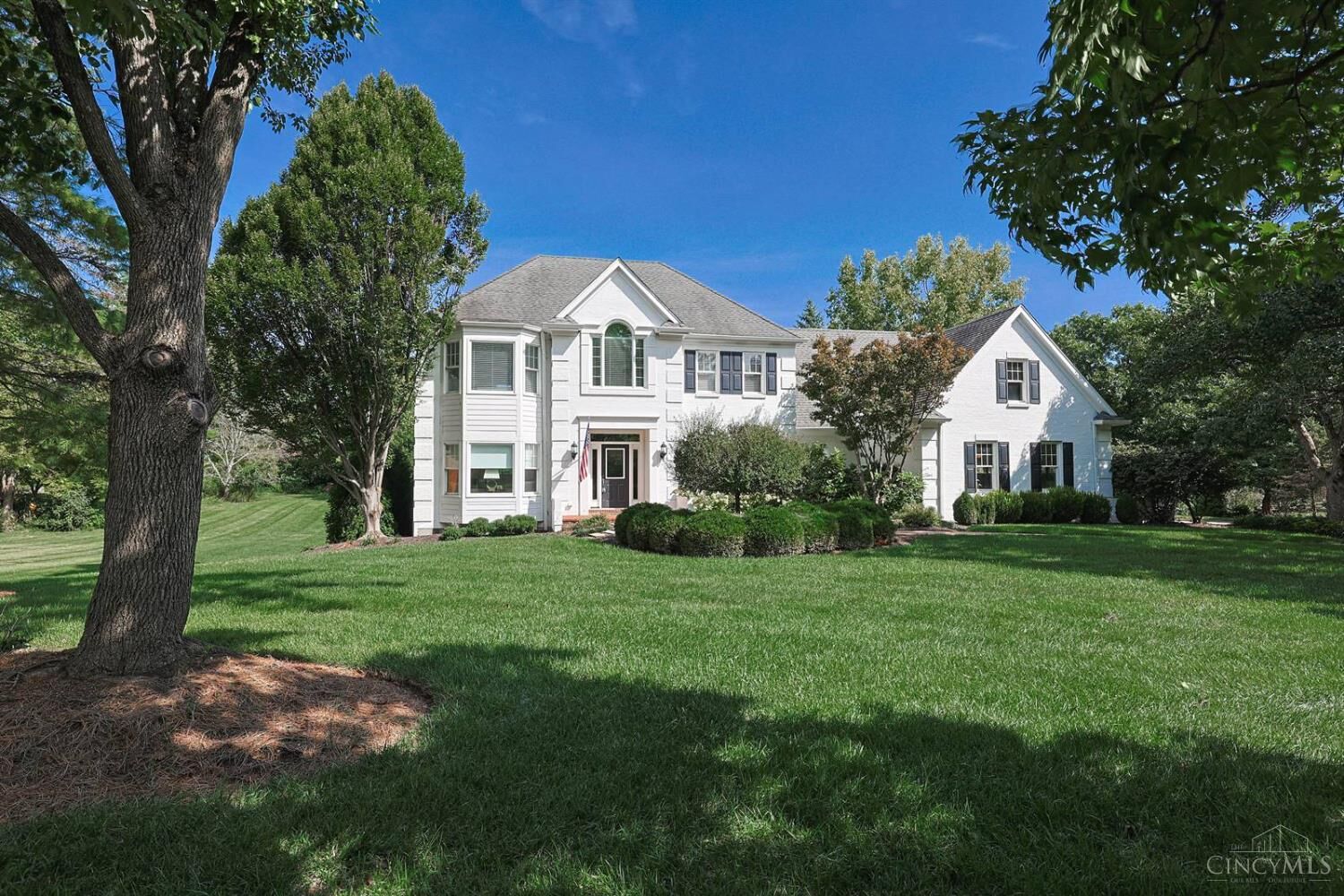 Property Photo:  104 Hetherington Lane  OH 45246 