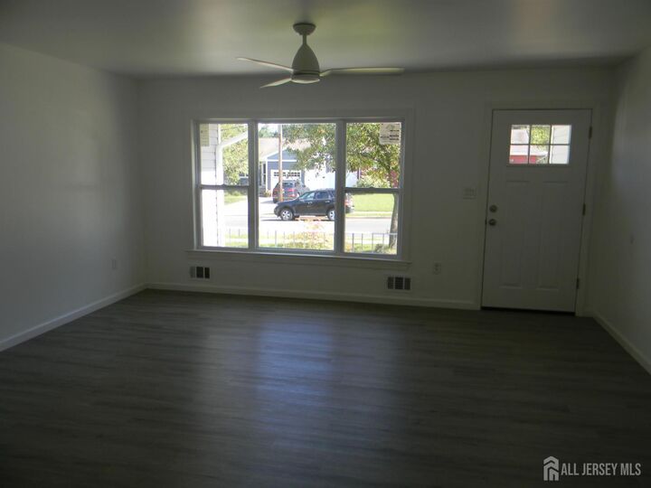 Property Photo:  27 Violet Terrace  NJ 08850 