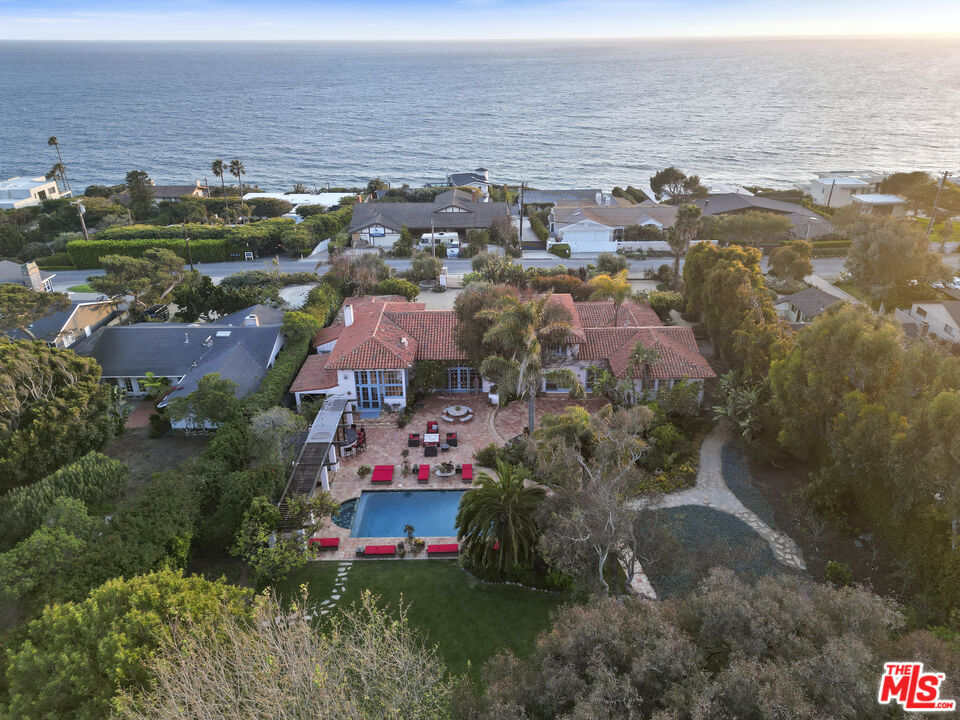 Property Photo:  7332 Birdview Ave  CA 90265 