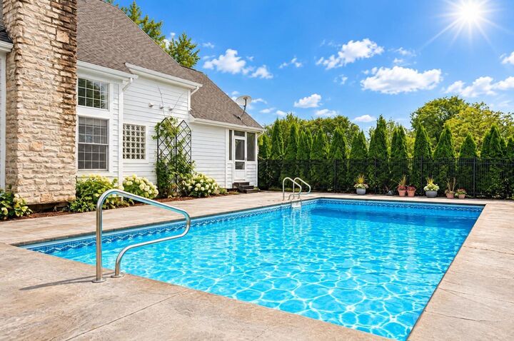 Property Photo: 3121 Summertrail Court OH 43021