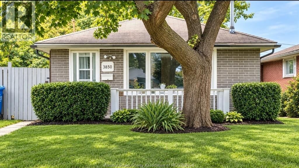Property Photo:  3850 Reginald  ON N8Y 2B1 