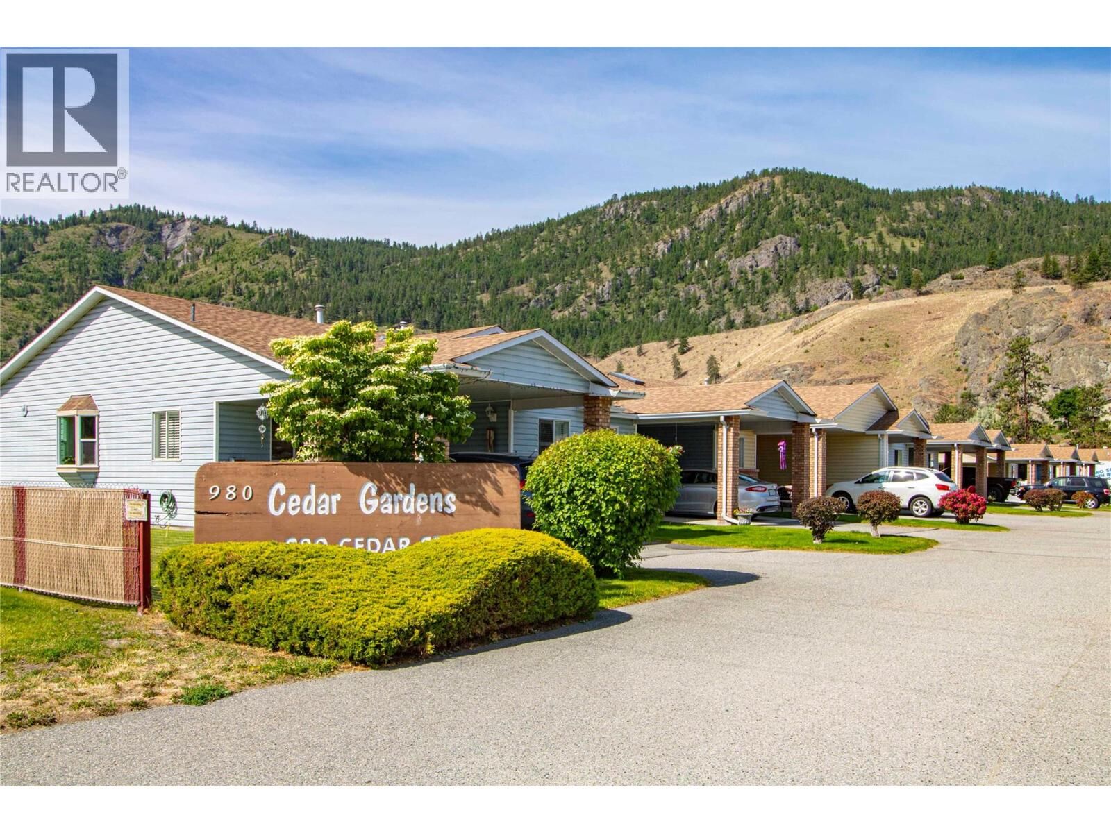 Property Photo:  980 Cedar Street 9  BC V0H 1R4 