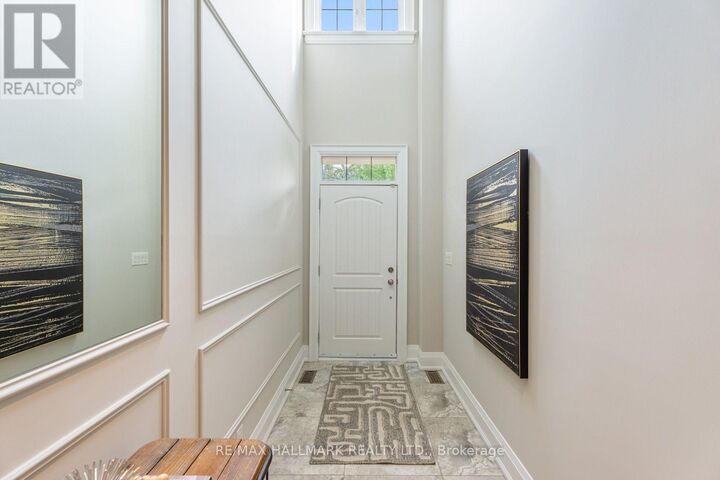 Property Photo:  192 Erskine Avenue  ON M4P 1Z4 