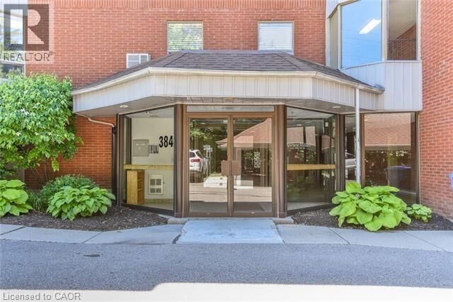 Property Photo:  384 West Erb Street 307  ON N2L 1W6 