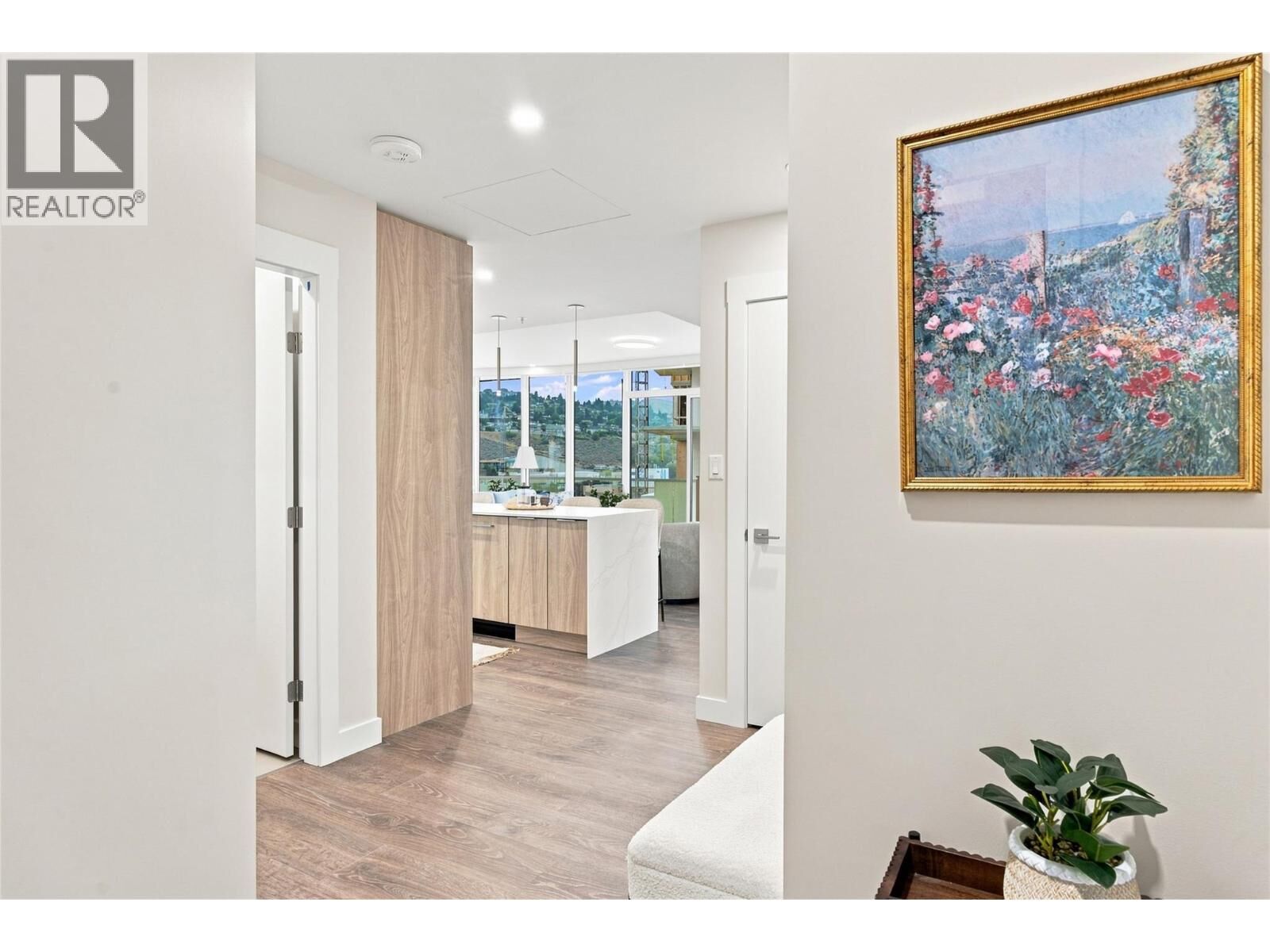 Property Photo:  460 Nicola Street 1202  BC V2C 0N2 