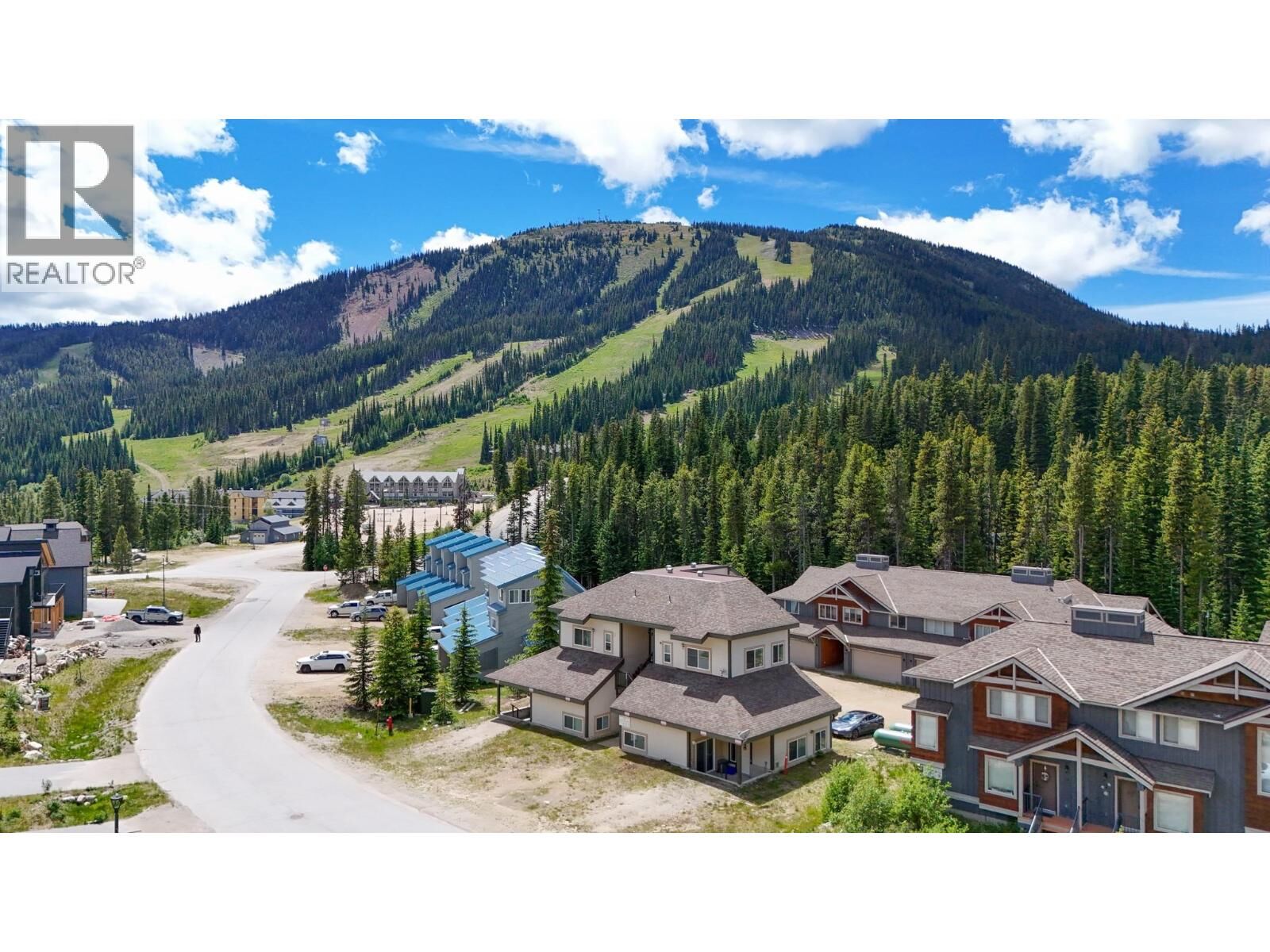 Property Photo:  156 Clearview Crescent 101  BC V2A 0E2 