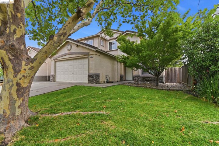 Property Photo:  1316 Summer Grove Cir  CA 94534 