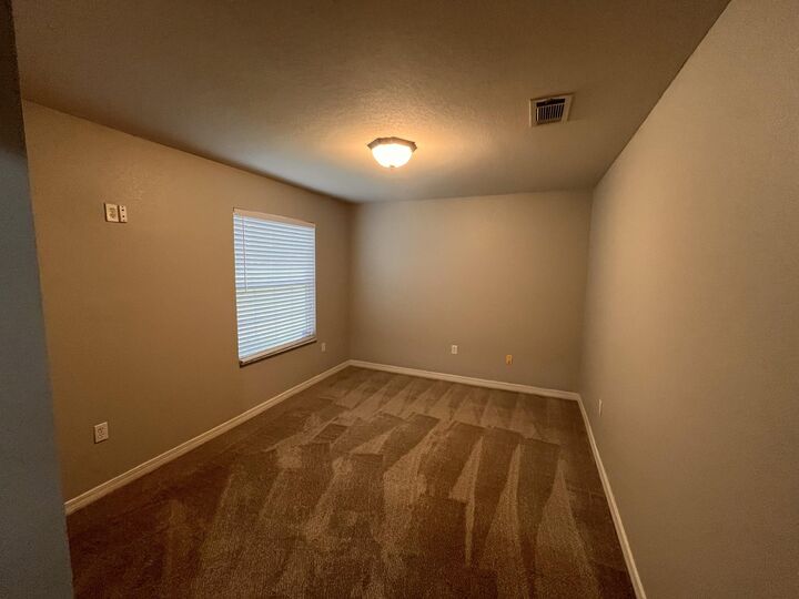Property Photo: 305 Seclusion Boulevard FL 32536