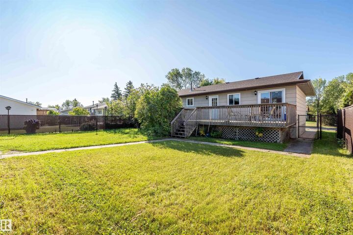 Property Photo:  4307 41 Avenue  AB T9N 2E5 