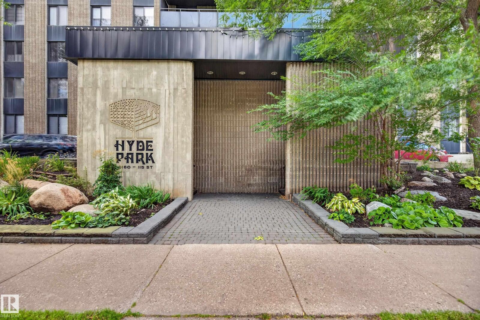Property Photo:  10160 115 Street NW 105  AB T5K 1T6 