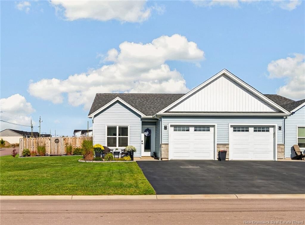 Property Photo:  4 Mia Street  NB E4P 0Z8 