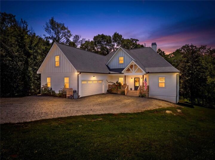 Property Photo: 449 Captains Court GA 30523