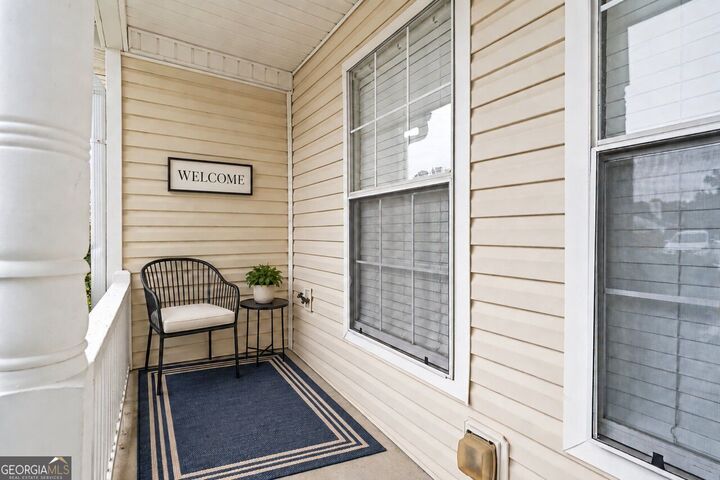 Property Photo:  5955 Sherwood Trace  GA 30038 