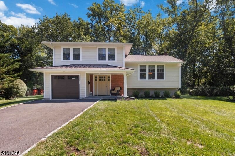 Property Photo:  37 Spring Garden Dr  NJ 07940 