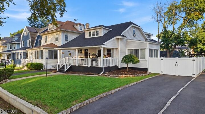 Property Photo:  28 Boyden St  NJ 07017 