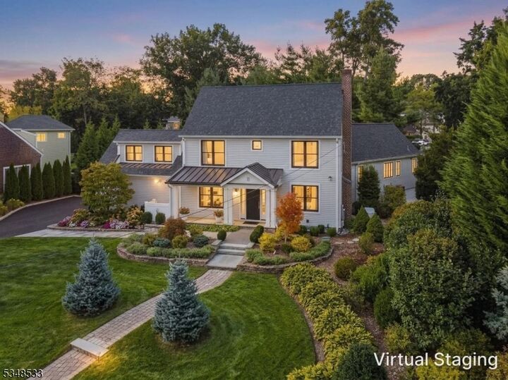 Property Photo:  11 Meadowbrook Ct  NJ 07901 