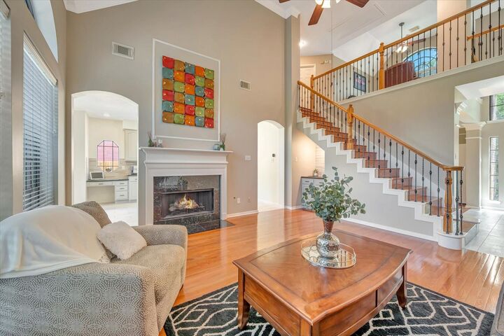 Property Photo:  16531 Town Lake Court  TX 77059 