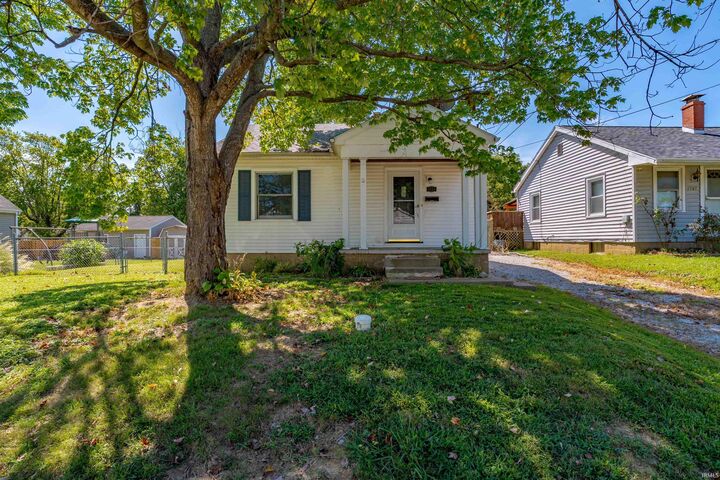 Property Photo: 1713 Keck Avenue IN 47711