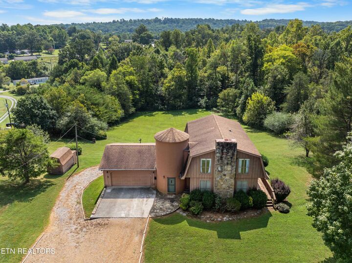 Property Photo:  3911 Miser Station Rd  TN 37777 