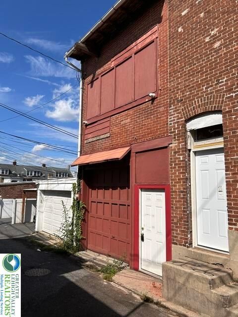 Property Photo:  322 N Franklin Street Storage/Garage Area  PA 18102 