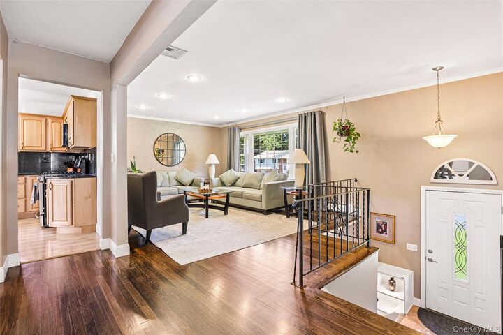 Property Photo:  34 Glenside Drive  NY 10956 