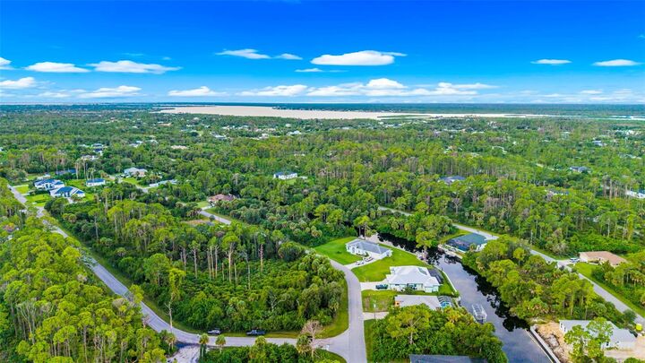 Property Photo: 330 Ramblewood Street FL 33953