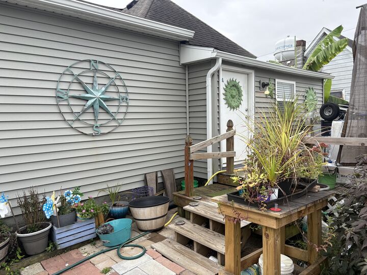Property Photo:  207 W Sylvia Avenue  IL 62822 