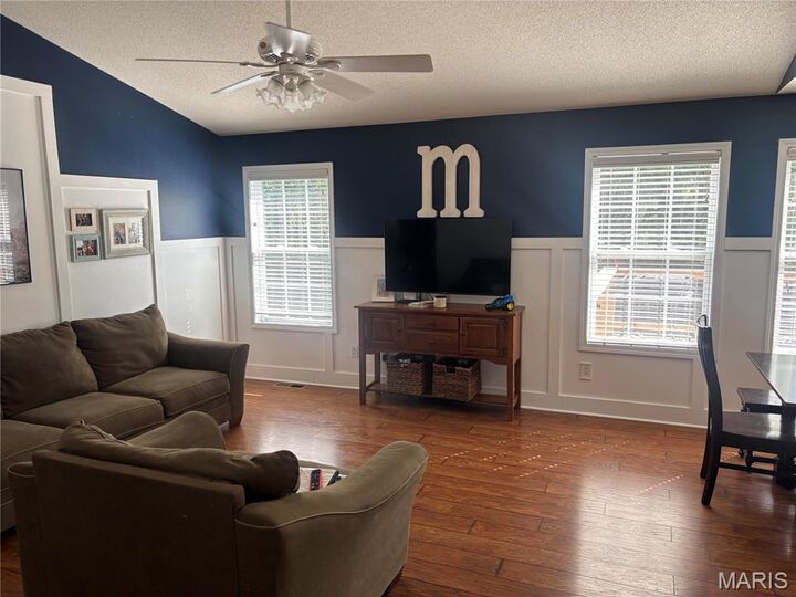 Property Photo: 398 Mark Avenue MO 63755