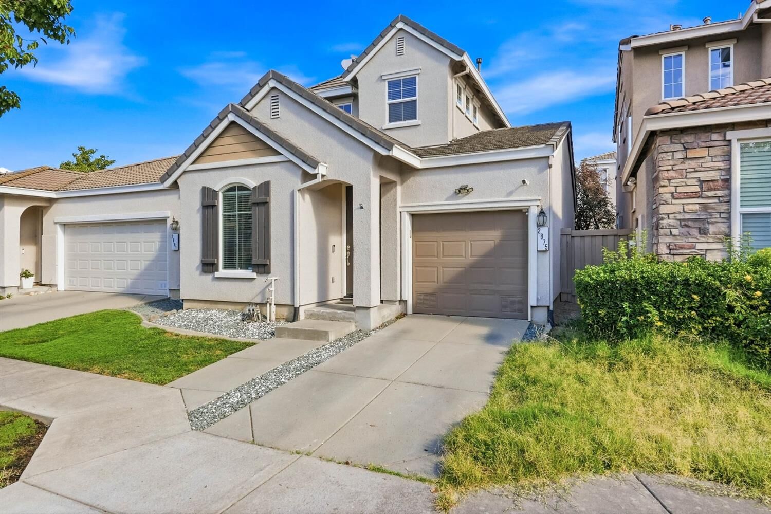 Property Photo: 2875 Tourbrook Way CA 95833