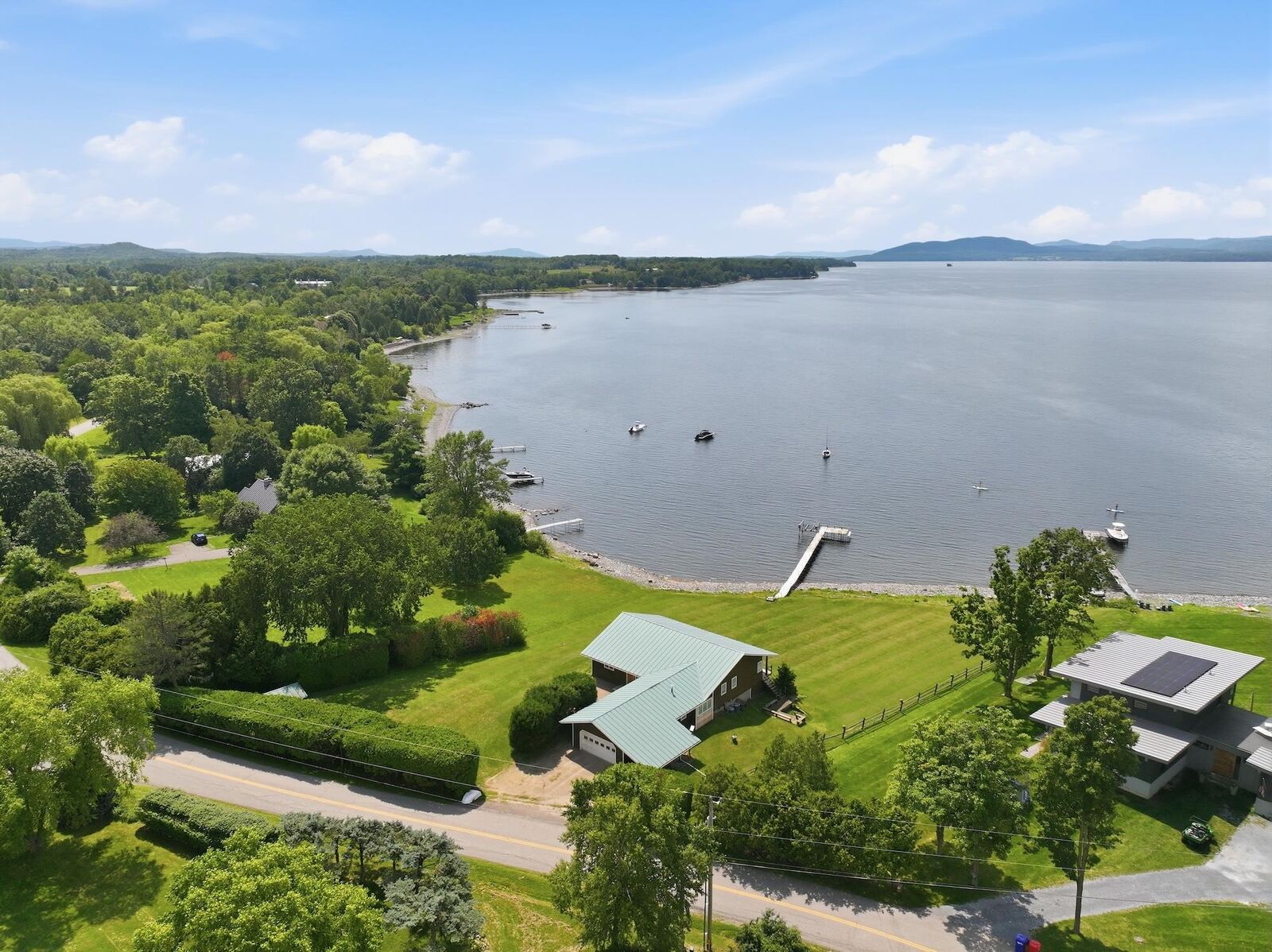Property Photo: 677 Hills Point Road VT 05445