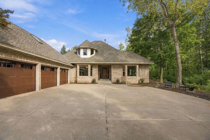 Property Photo: 4320 Vinewood Lane N MN 55442