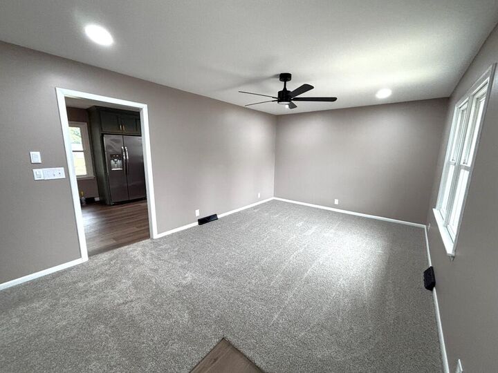 Property Photo:  114 W 10th Street  MO 64633 