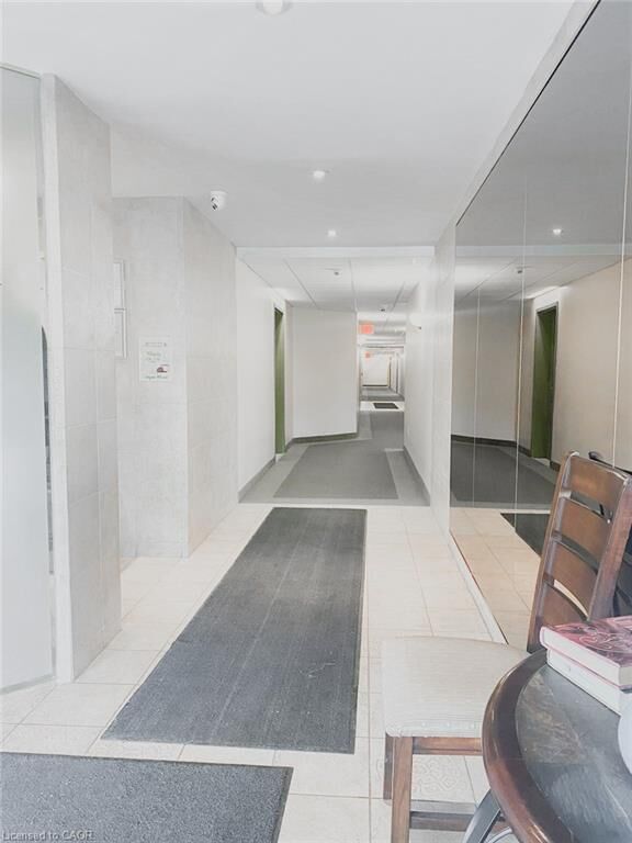 Property Photo:  237 Auburn Drive 503  ON N2K 0B7 