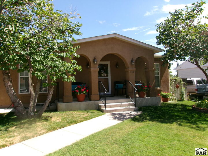 Property Photo:  136 Glenn Place  CO 81001 