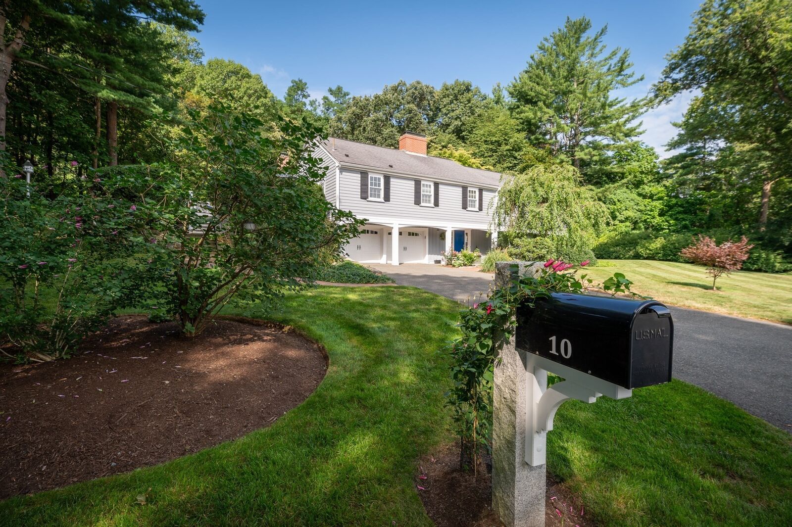 Property Photo:  10 Burhnam Road  MA 01984 