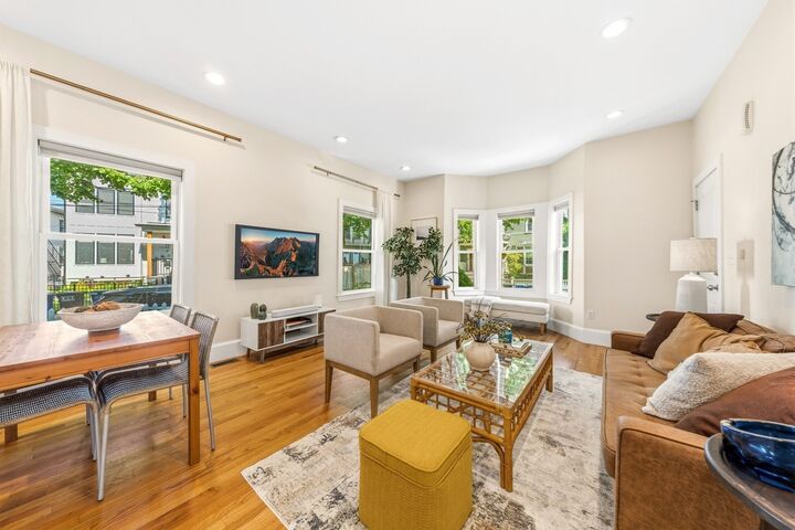 Property Photo: 36 Oak St 1 MA 02143