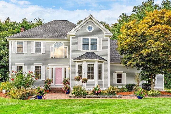 Property Photo:  5 Buckskin Lane  MA 01886 